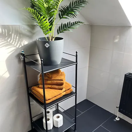 K2-Project - Gipfelstuermer - Ueber Den Daechern Von Schlosschemnitz Extérieur photo